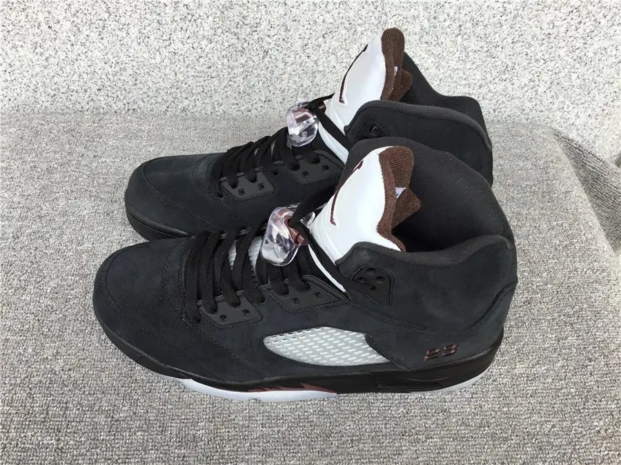 Air Jordan 5 Sneakers