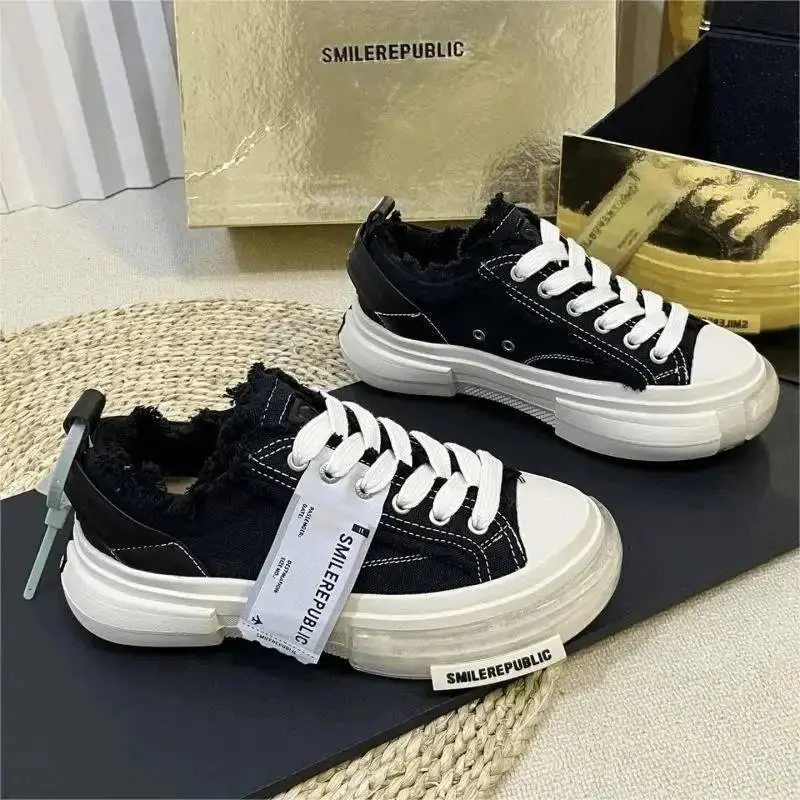 SMILEREPUBLIC Canvas Sneakers [6 styles]